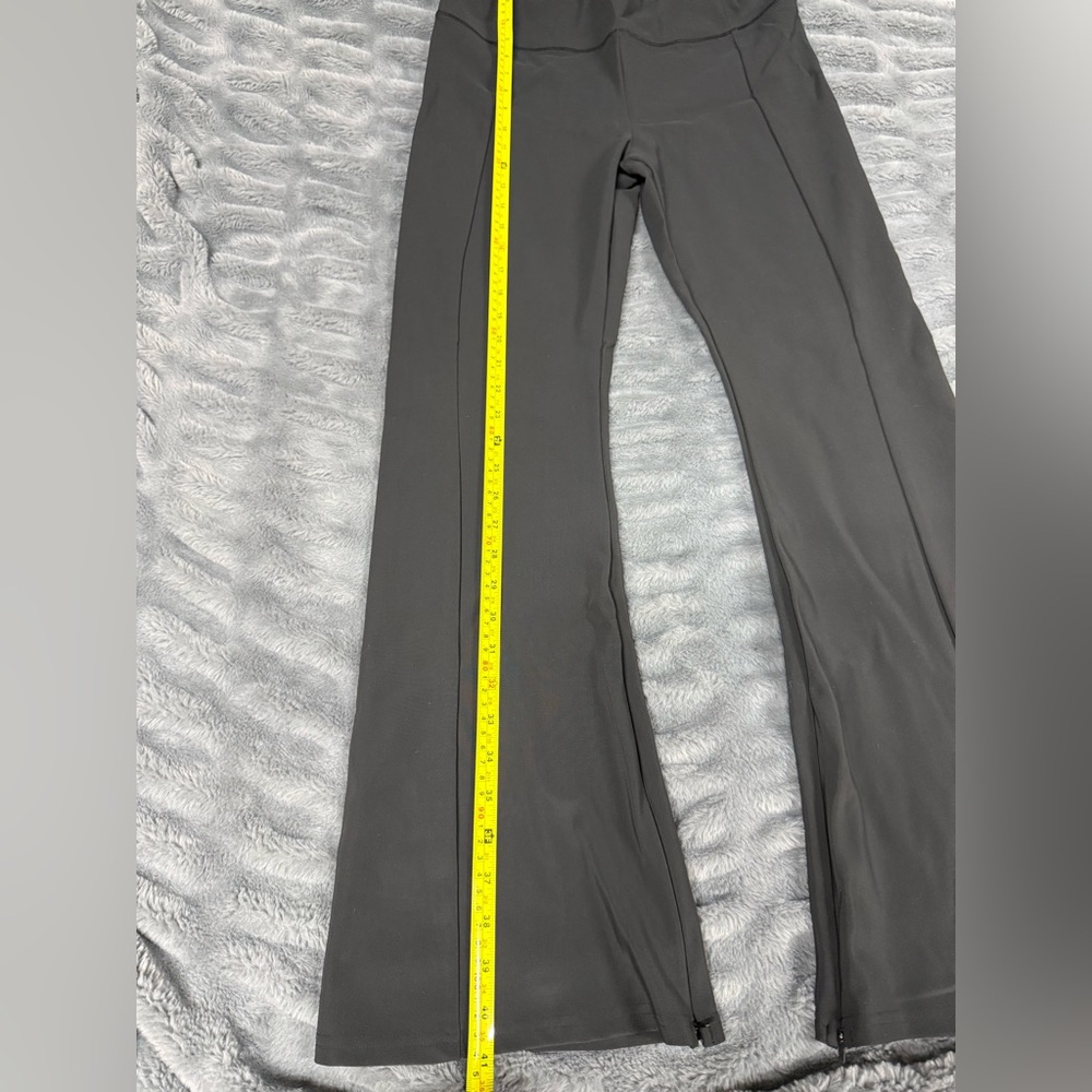 Alia Gray Women's Pants - Picture 8 of 9